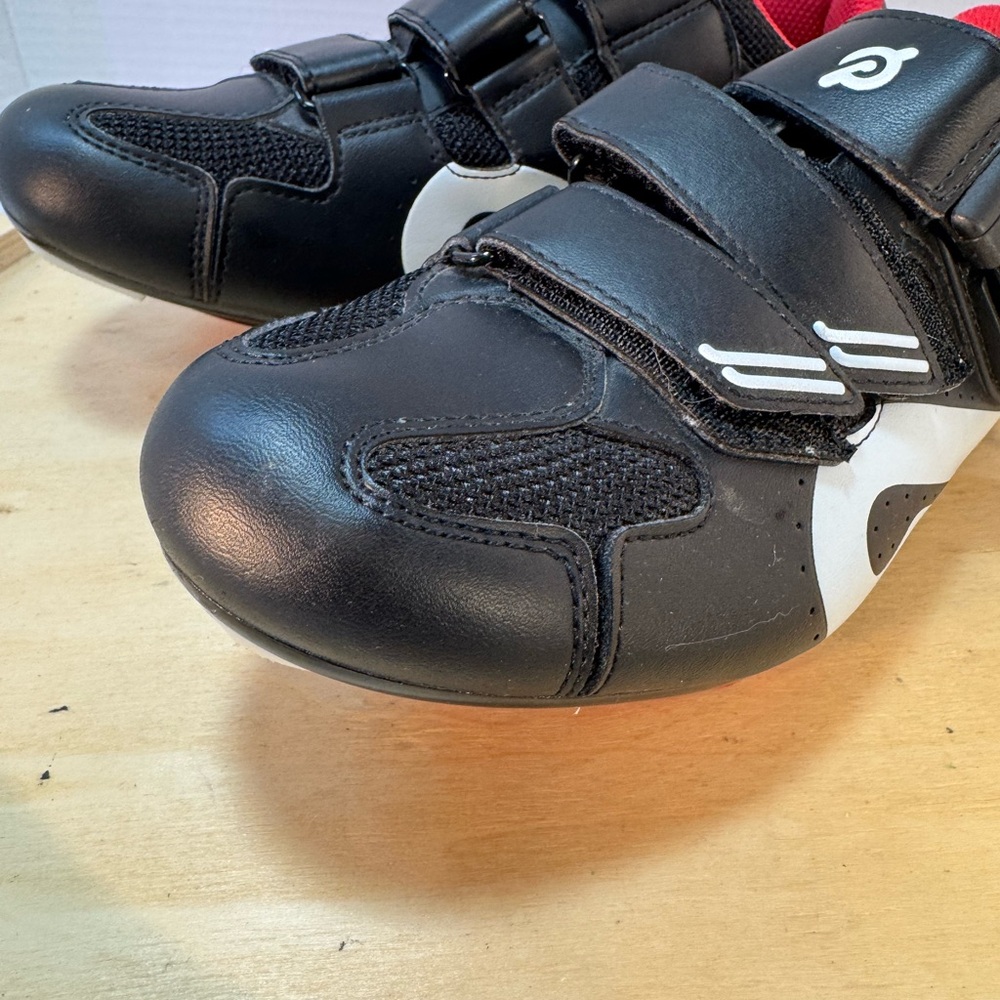 Peloton Women’s Indoor Cycling Shoes Sz 37 - Picture 5 of 8